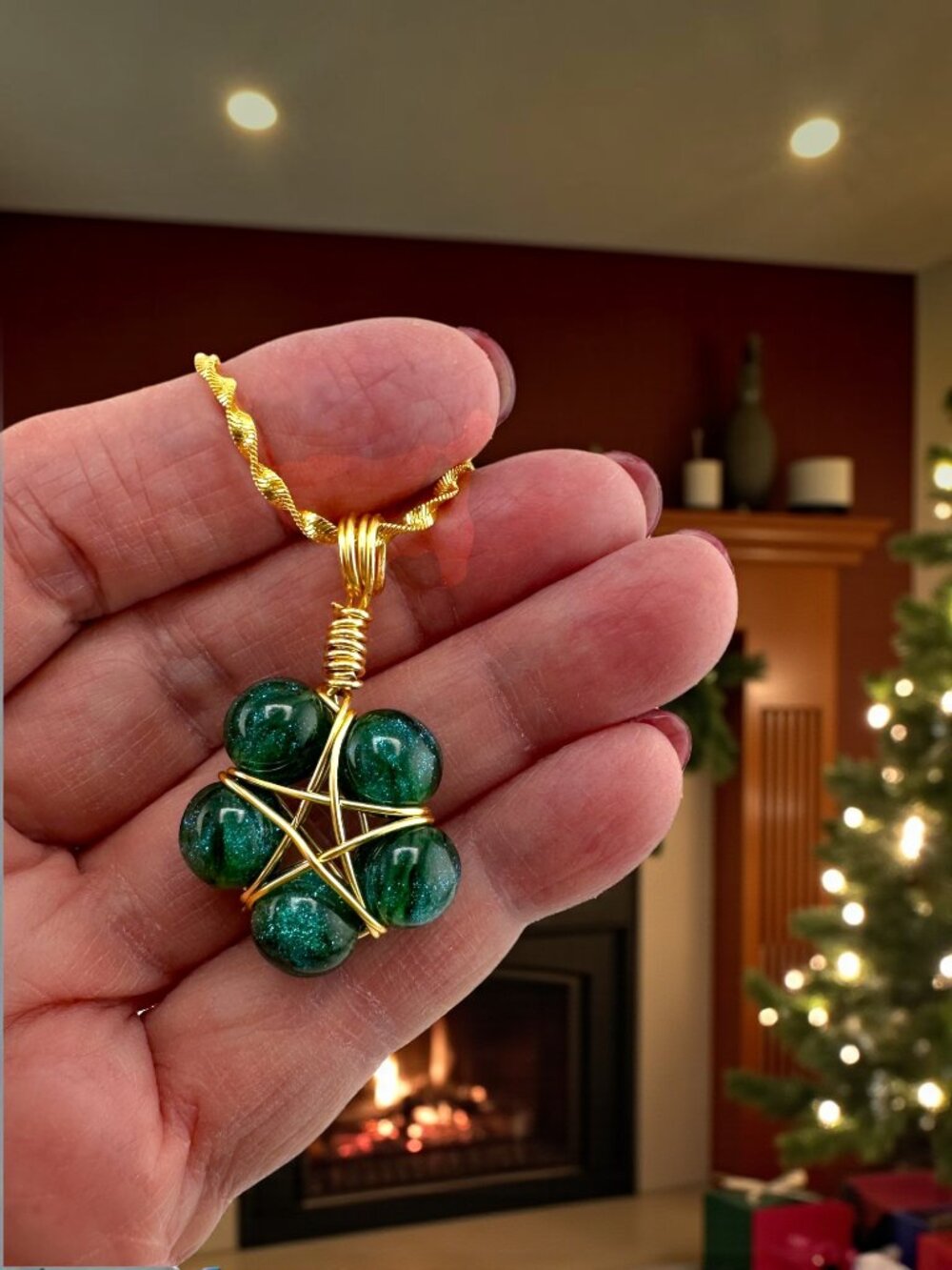 Emerald Green Sparkle Star Necklace Gold Plated Chain Hand Crafted Wire Wrapped